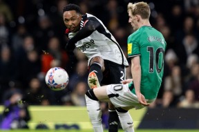 易游体育-富勒姆客场大败，保级形势扑朔迷离(富勒姆联)