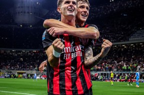 易游体育中心-伊布神勇，AC米兰终结对手连胜的简单介绍