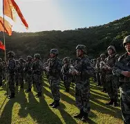 关于人努力调整战术，备战下一场比赛的信息