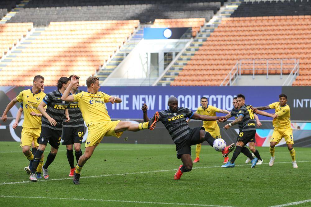 包含那不勒斯客场取胜佛罗伦萨遭遇连败的词条 包含那不勒斯客场取胜佛罗伦萨遭遇连败的词条